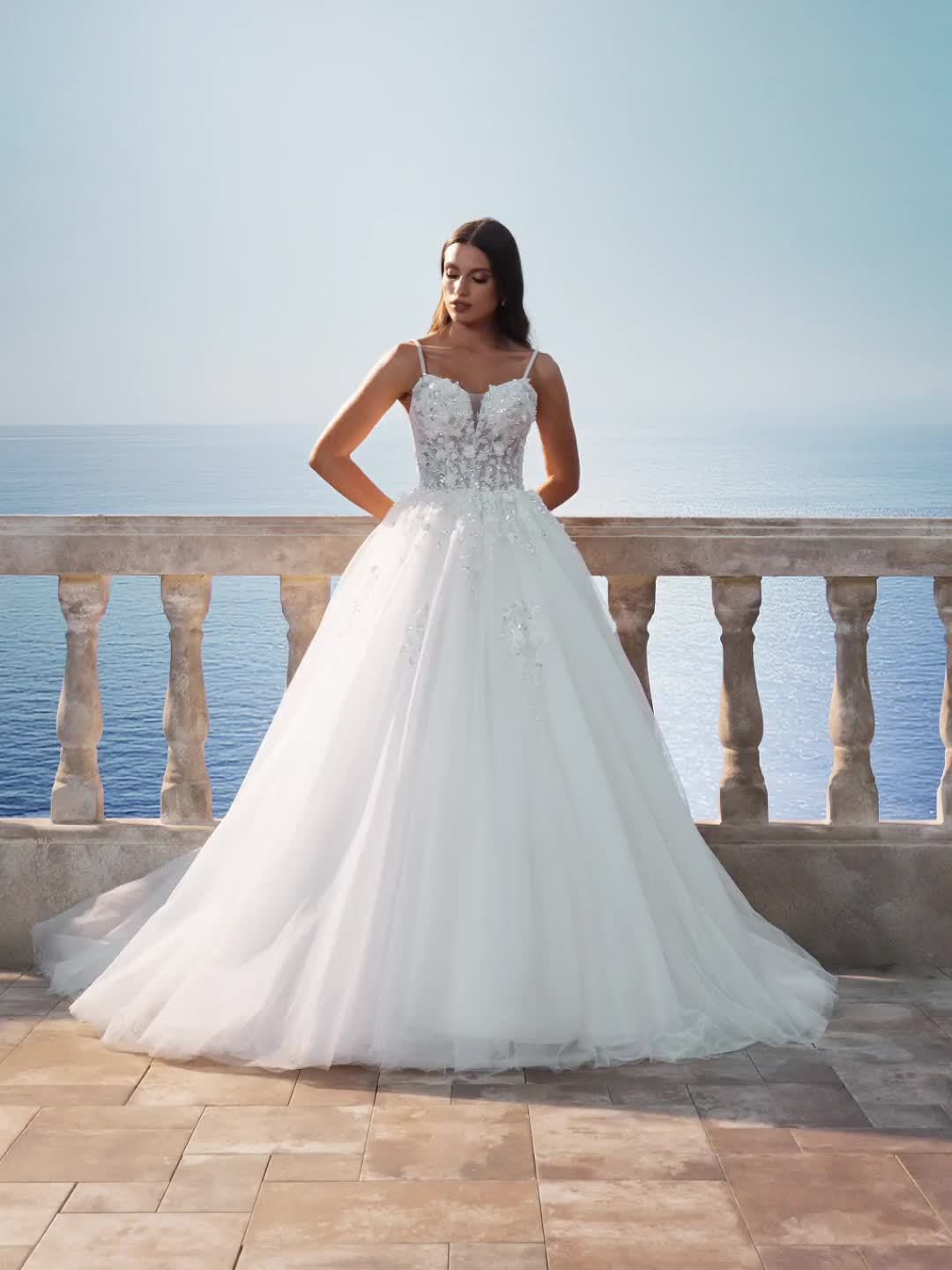 Vestido de Novia Elegante para Mujer con Cuello en V Profundo, Sin Tirantes y Adornado - Estilo Sirena sin Manoscon Faldas A-Line Completa & Cola Larga: Traje Formal Principesco Lavable a Maquina. Ideales Para Bodass Veraniegas Con Volados En Las "Mangoteras" Y Relleno De Pecho (Envío Inmediato Disponible) – Blanco PerfectePara Boda Playera Proms - Imagen 8