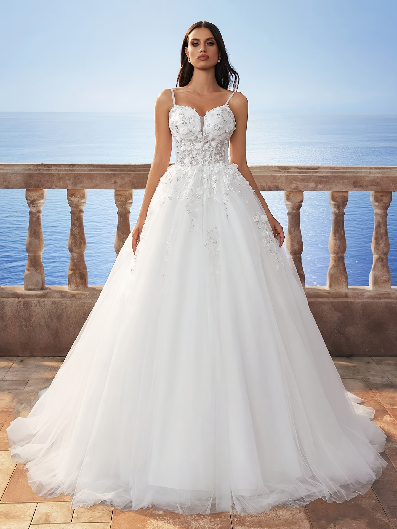 Vestido de Novia Elegante para Mujer con Cuello en V Profundo, Sin Tirantes y Adornado - Estilo Sirena sin Manoscon Faldas A-Line Completa & Cola Larga: Traje Formal Principesco Lavable a Maquina. Ideales Para Bodass Veraniegas Con Volados En Las "Mangoteras" Y Relleno De Pecho (Envío Inmediato Disponible) – Blanco PerfectePara Boda Playera Proms - Imagen 7