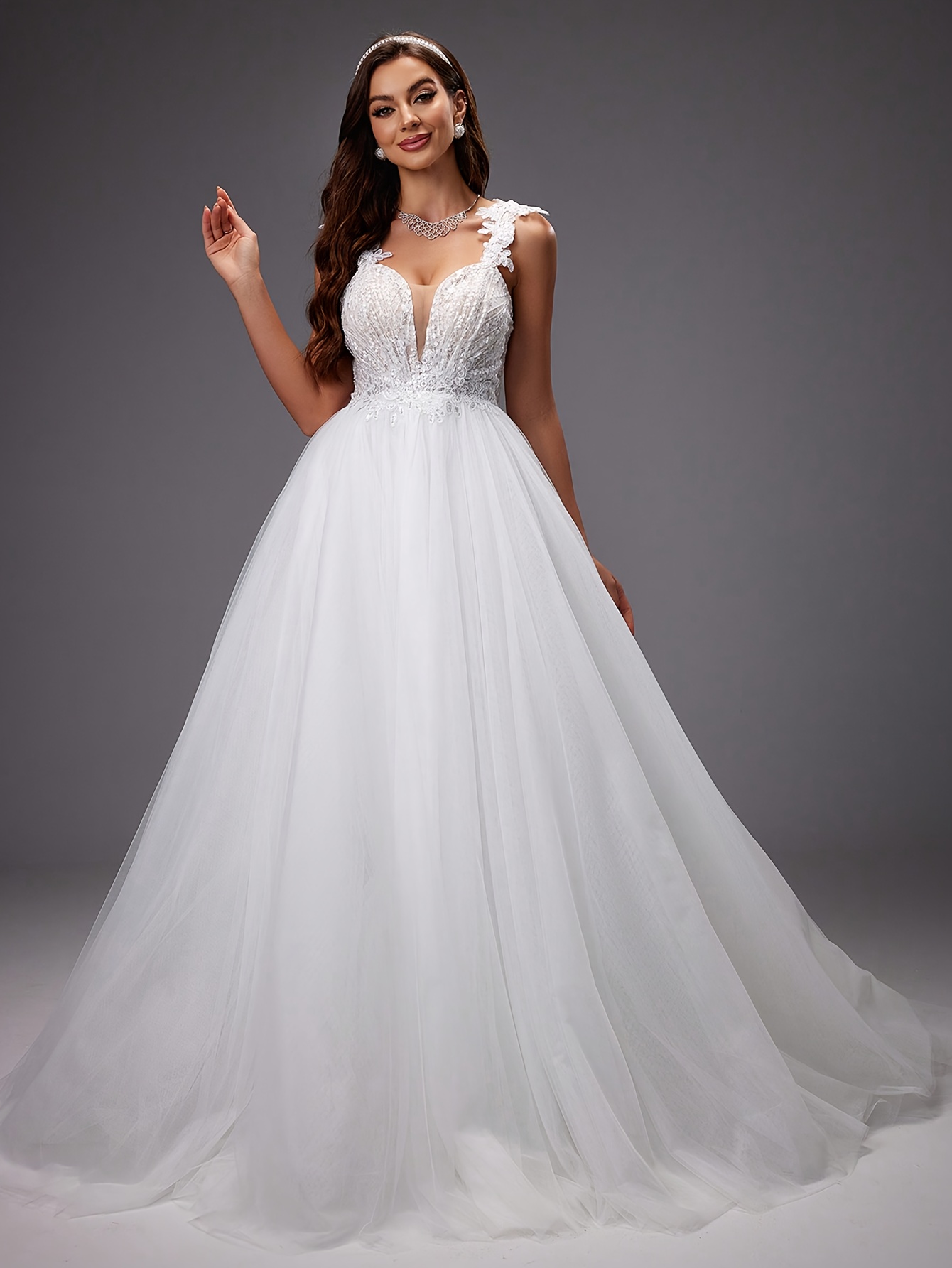 Vestido de Novia Elegante con Escote en V, Espalda de Encaje Floral y Tirantes Cruzados - Solo Lavado a Mano, Ajuste Sin Elástico, Silueta Sirena para Mujer, Ideal para Todas las Estaciones