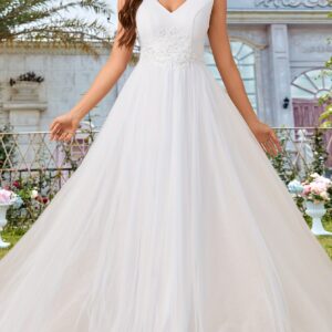 Elegante vestido de novia blanco de tul con cuello en V, diseño sin espalda, adornado con bordado de lentejuelas en la cintura y una falda fluida.